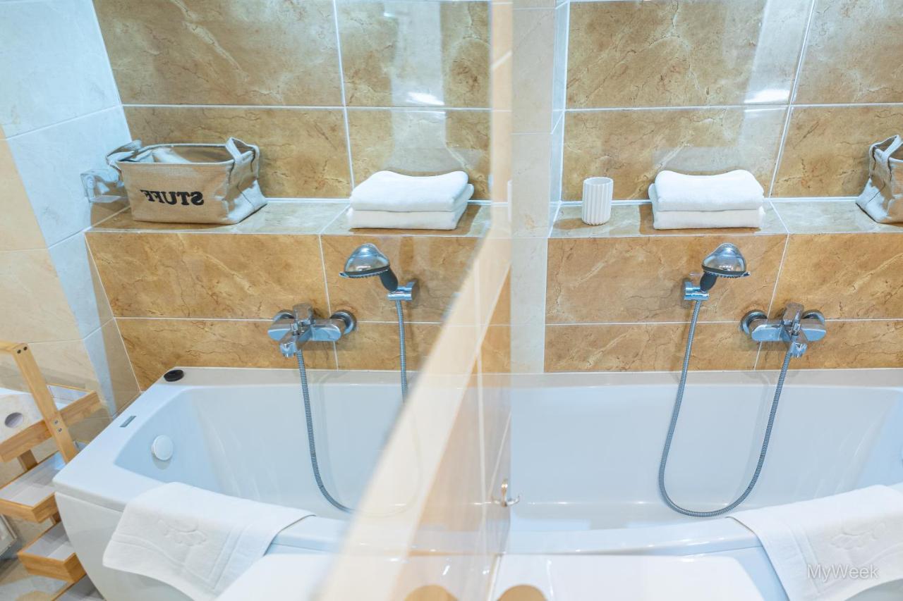Apartament Z Historia, Klahra Myweek Lądek-Zdrój Esterno foto