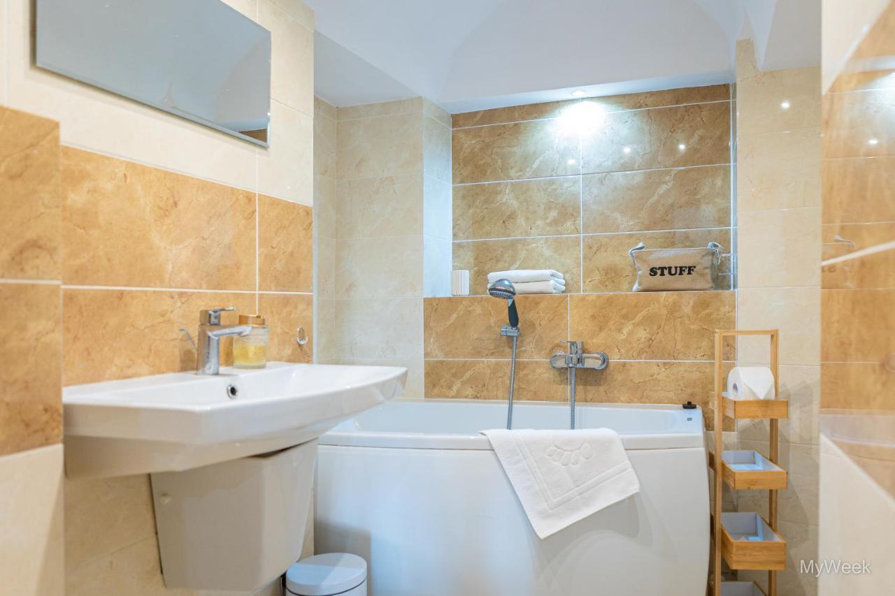 Apartament Z Historia, Klahra Myweek Lądek-Zdrój Esterno foto